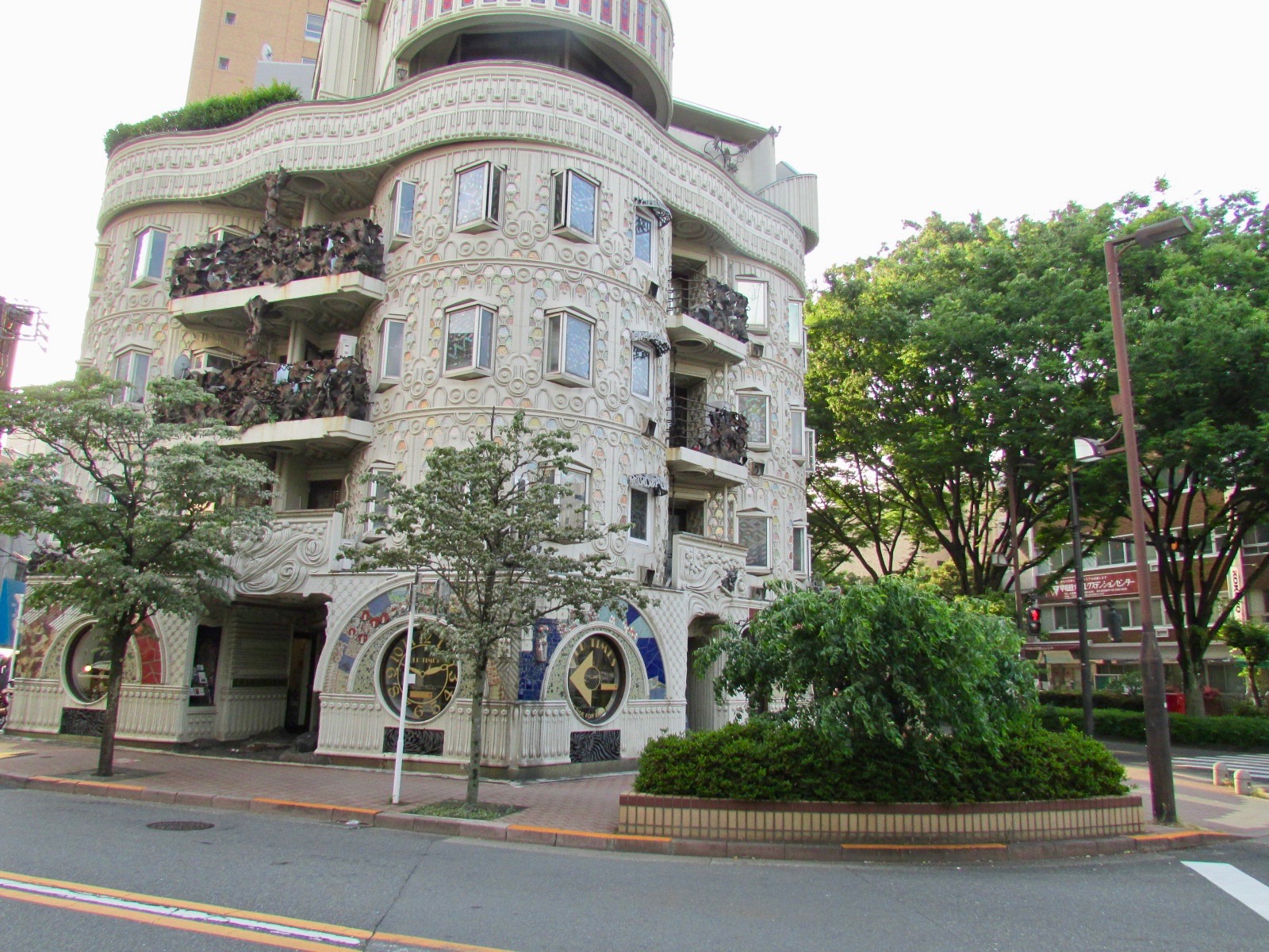 f:id:hiro-jp:20200604171424j:plain f:id:hiro-jp:20200604171424j:plain