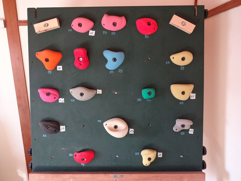 ポータブルロック」クライミング・ボルダリングのトレーニングを自宅で