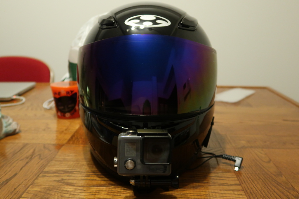 Goproのヘルメットあごマウントをエポキシパテで自作 手順を紹介 ヒロログ