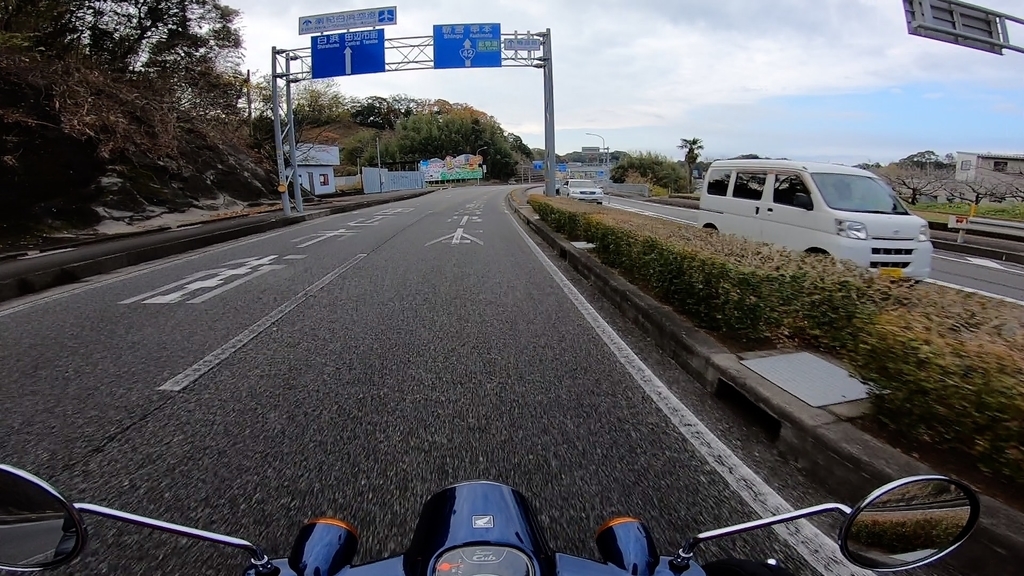 f:id:hiro-maki:20190109220744j:plain