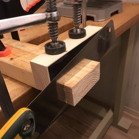 木材をまっすぐ切る方法 のこぎりの使い方も合わせて解説 Hiroの手作り木工ブログ