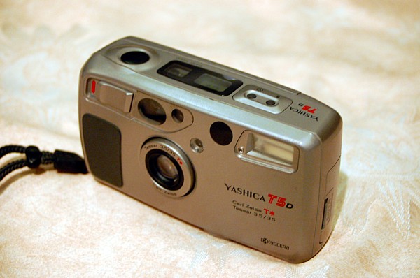 YASHICA T5 完動品 ヤシカ Kyocera T-PROOFの海外向け YASHICA T5 完動品 ヤシカ Kyocera T-PROOFの海外向け