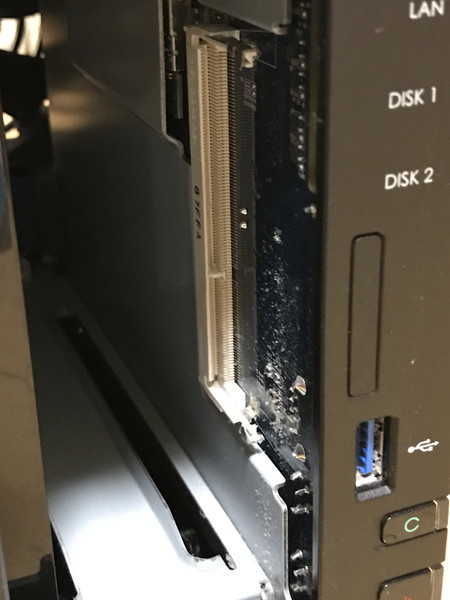 Synology DS218+ NAS美品メモリ8Gまで増設、2TB×2枚4TB Synology DS218+ NAS美品メモリ8Gまで増設、2TB×2枚4TB Synology DS218+