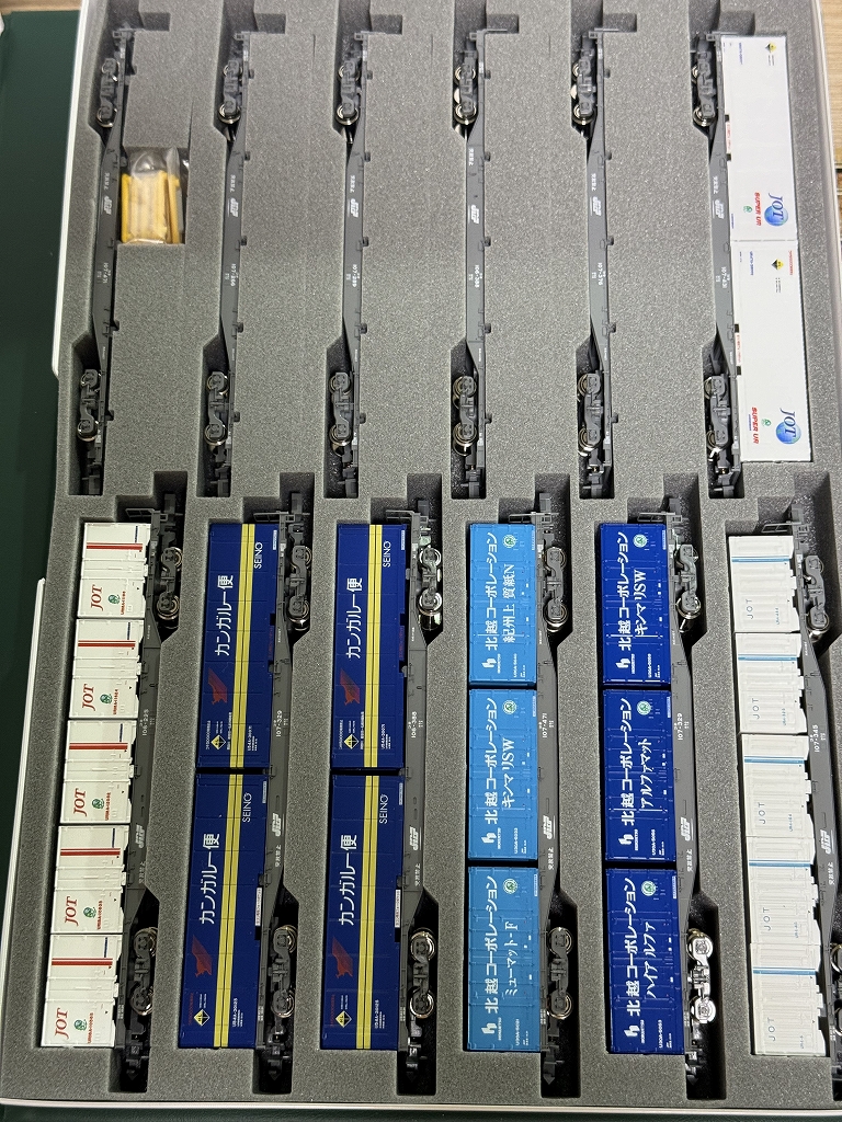 TOMIX 3183 私有 UR47A-38000形コンテナ(日本石油輸送・2個入) - 亀鳥鉄道