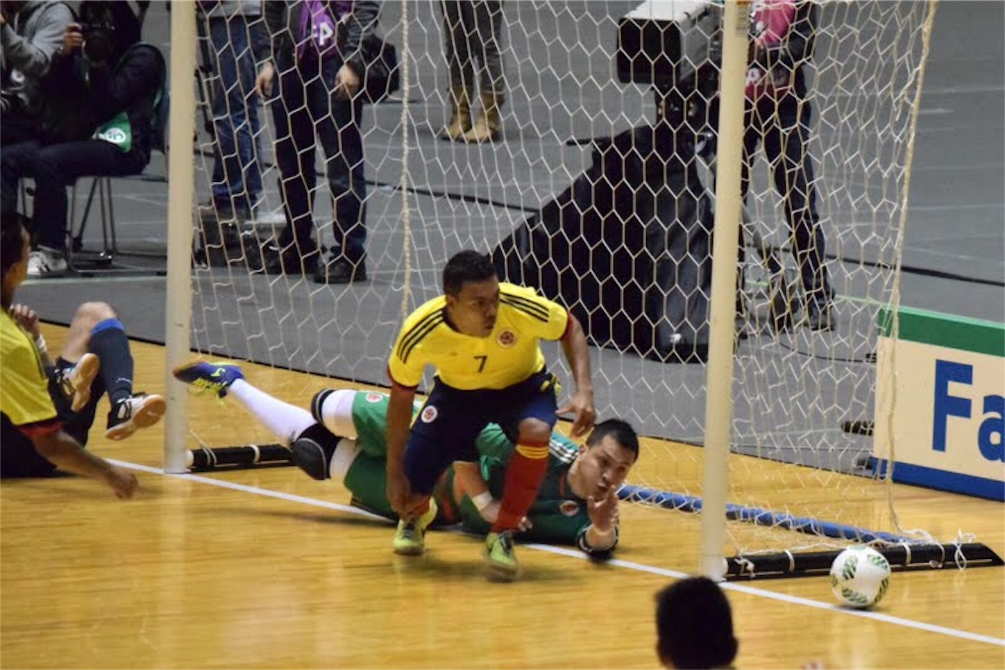 f:id:hiro_16ban:20170406235722j:image