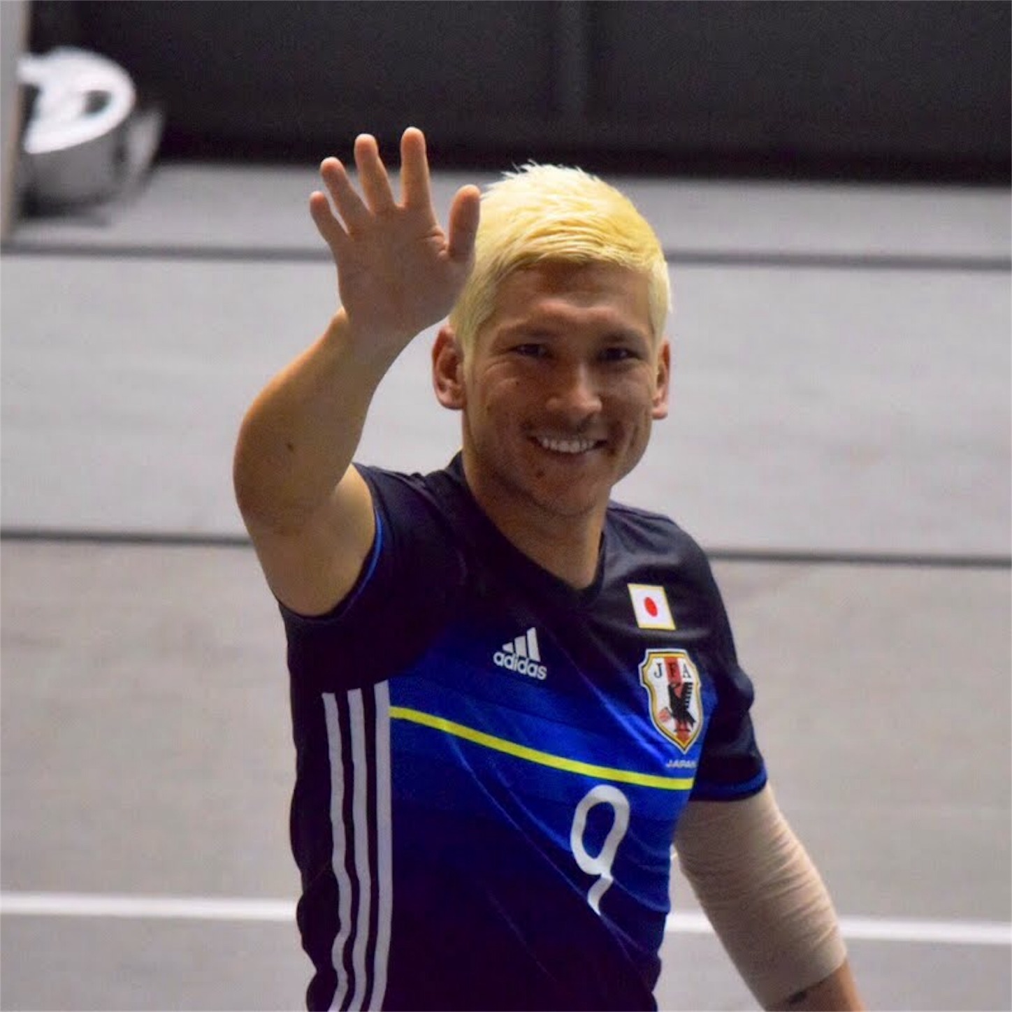 f:id:hiro_16ban:20170406235851j:image