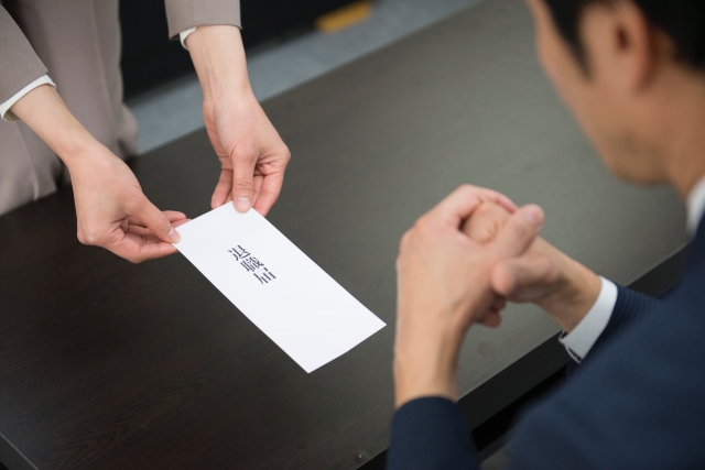 税理士事務所を辞めたいと思ったらやるべき４つのこと 税理士事務所の就職 転職情報サイト