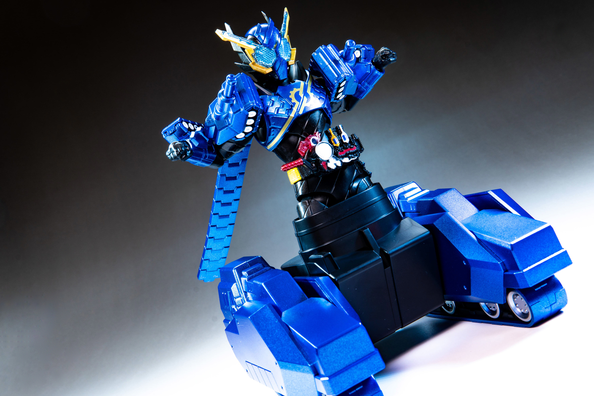 【箱無し】S.H.Figuarts仮面ライダービルド タンクタンクフォーム 抽選販売】S.H.Figuarts 仮面ライダービルド タンクタンク