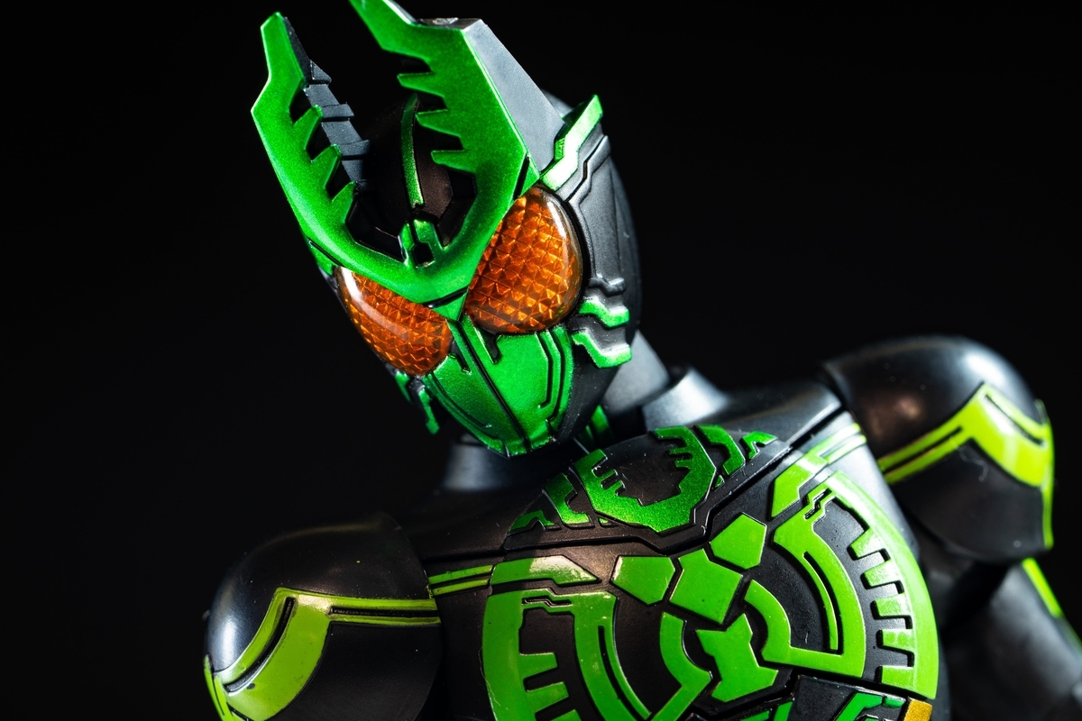 S.H.Figuarts 真骨彫製法 仮面ライダーオーズ ガタキリバコンボ