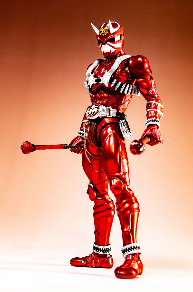 仮面ライダー　響紅　真骨彫　ヒビキ紅 仮面ライダー響鬼』夏の魔化魍に対抗するため炎の気を極限まで