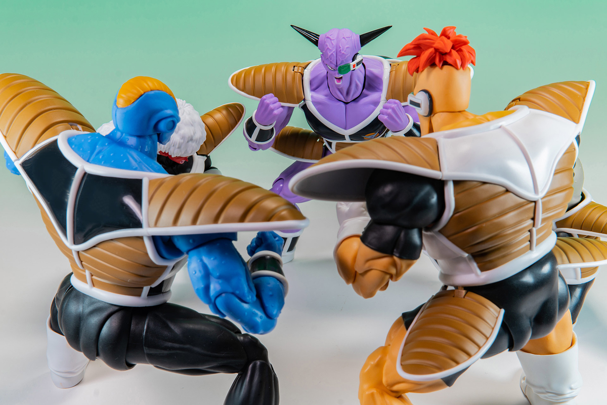 フィギュアーツ　ギニュー特戦隊 Amazon.co.jp: TAMASHII NATIONS S.H.フィギュアーツ