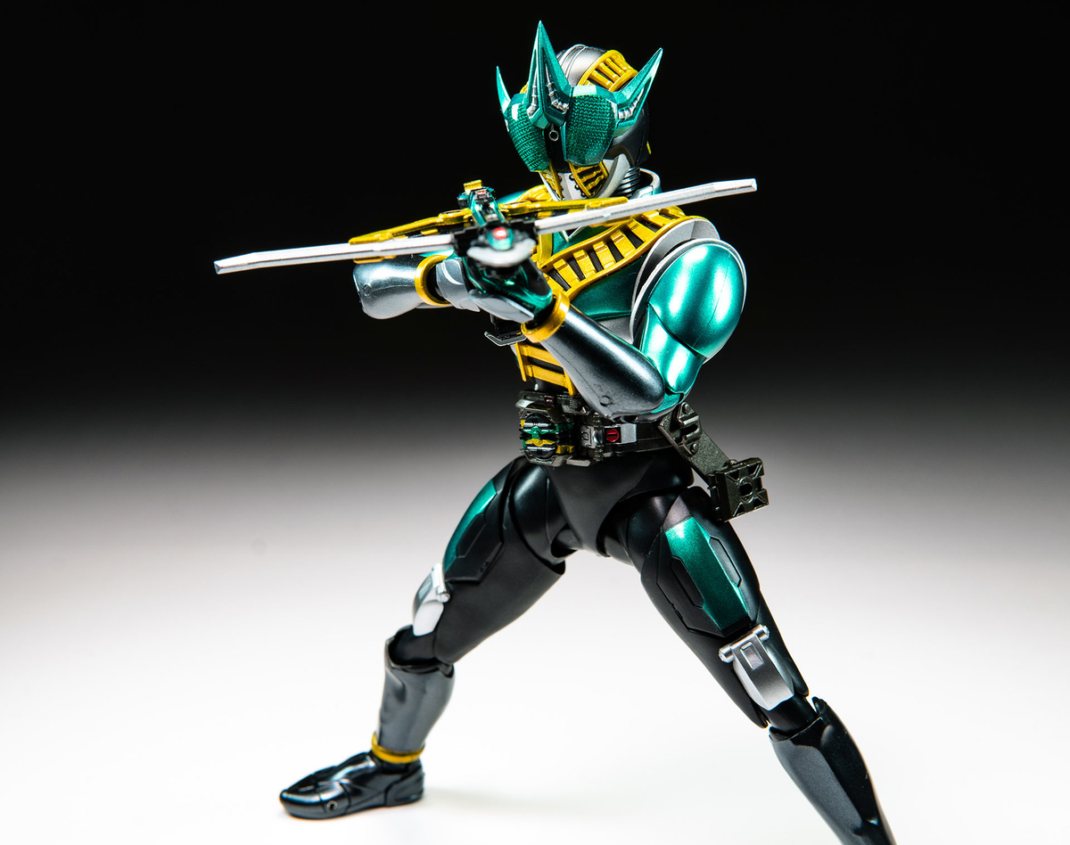 S.H.Figuarts 真骨彫製法 仮面ライダーゼロノス アルタイル S.H.Figuarts 真骨彫製法 仮面ライダーゼロノス アルタイル