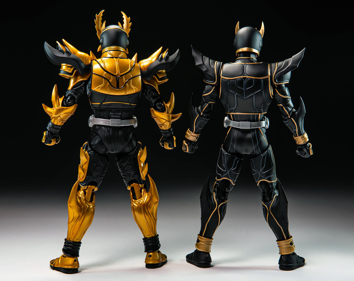 ライジングアルティメット　真骨頂 真骨彫製法 仮面ライダークウガ ライジングアルティメット