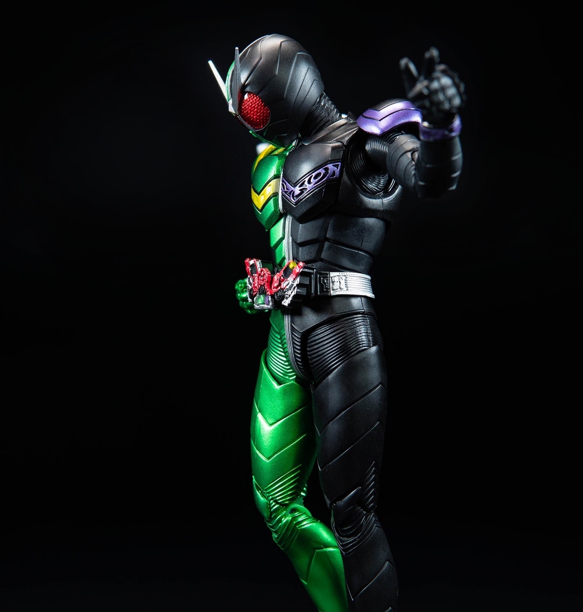 S.H.Figuarts 真骨彫製法 仮面ライダーW サイクロンジョーカー