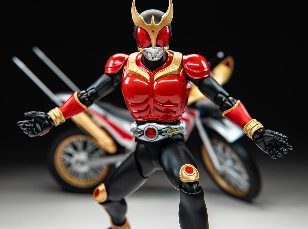 S.H.Figuarts 真骨彫製法 仮面ライダークウガ タイタンフォーム