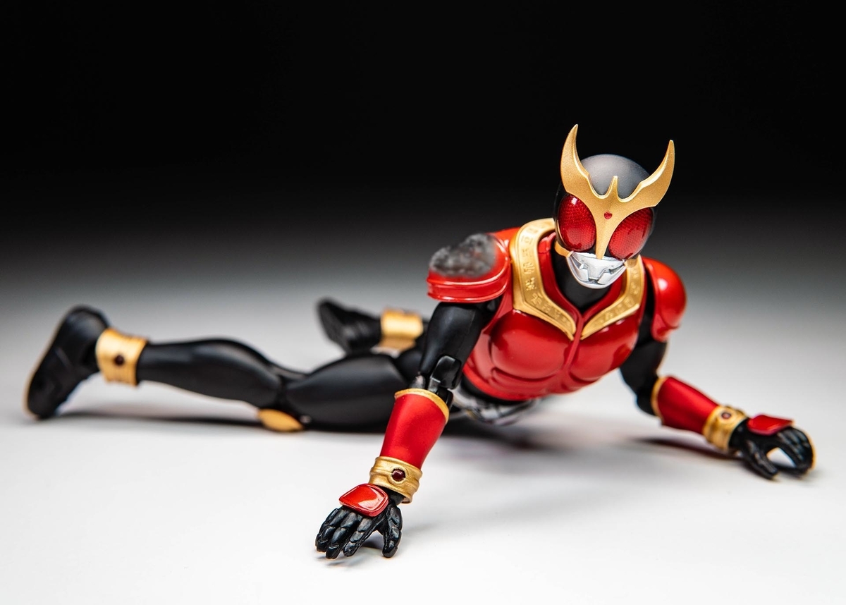 S.H.Figuarts 真骨彫製法 仮面ライダークウガ タイタンフォーム