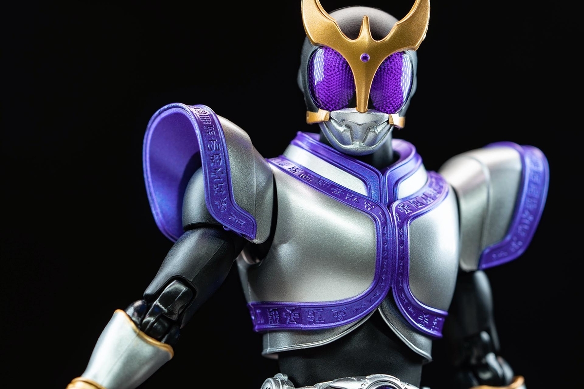 真骨彫クウガ　タイタンフォーム S.H.Figuarts (真骨彫製法) 仮面ライダークウガ タイタン