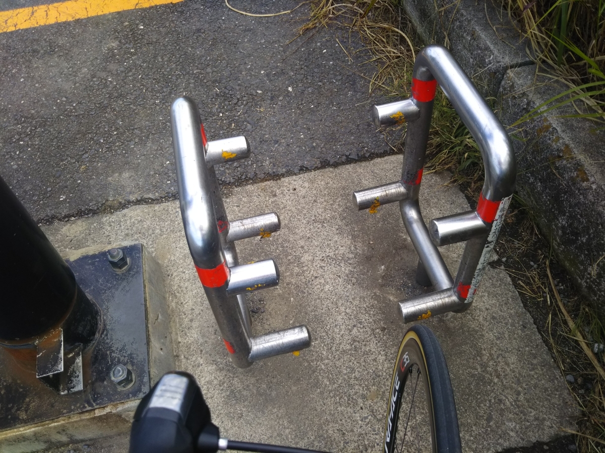 f:id:hirobees:20191105181530j:plain f:id:hirobees:20191105181530j:plain