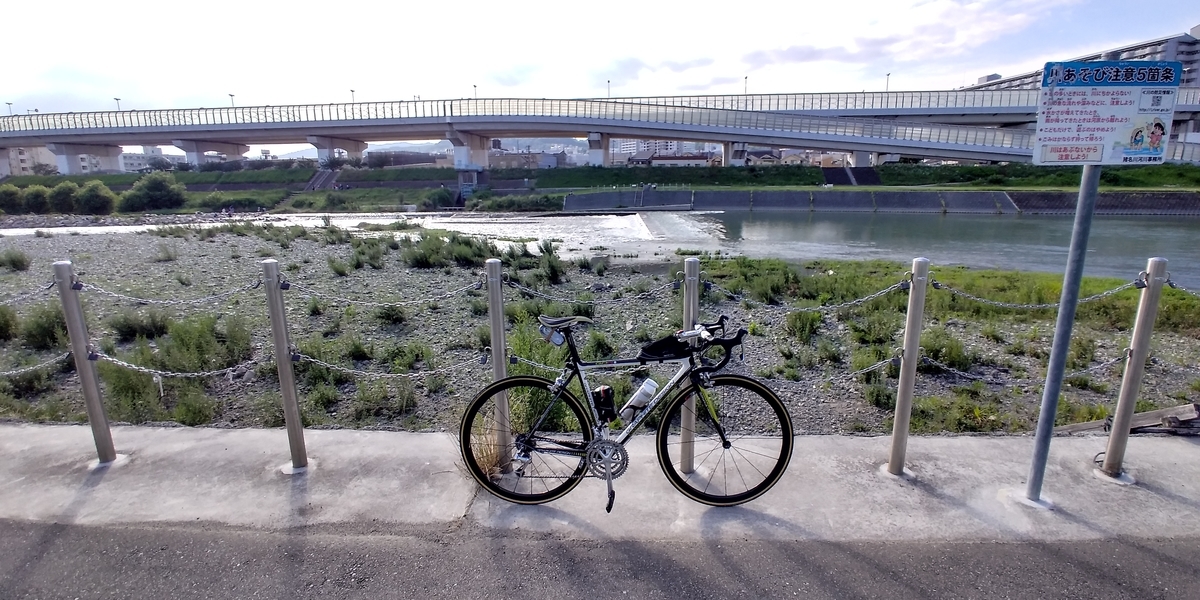 f:id:hirobees:20200702210434j:plain