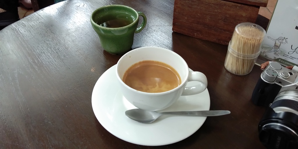 f:id:hirobkk:20180623231617j:plain