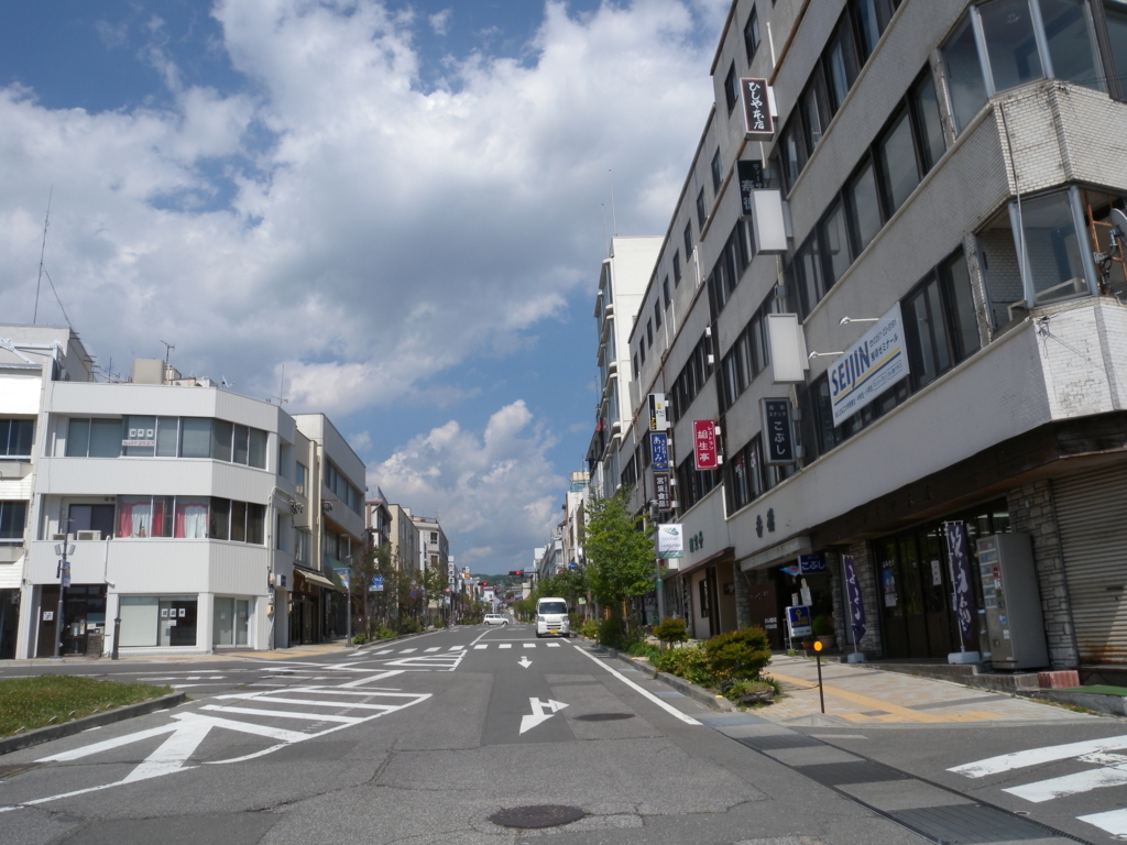 f:id:hirobkk:20180805191753j:plain f:id:hirobkk:20180805191753j:plain