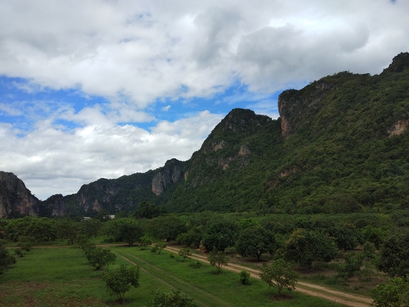 f:id:hirobkk:20191129173418j:plain f:id:hirobkk:20191129173418j:plain