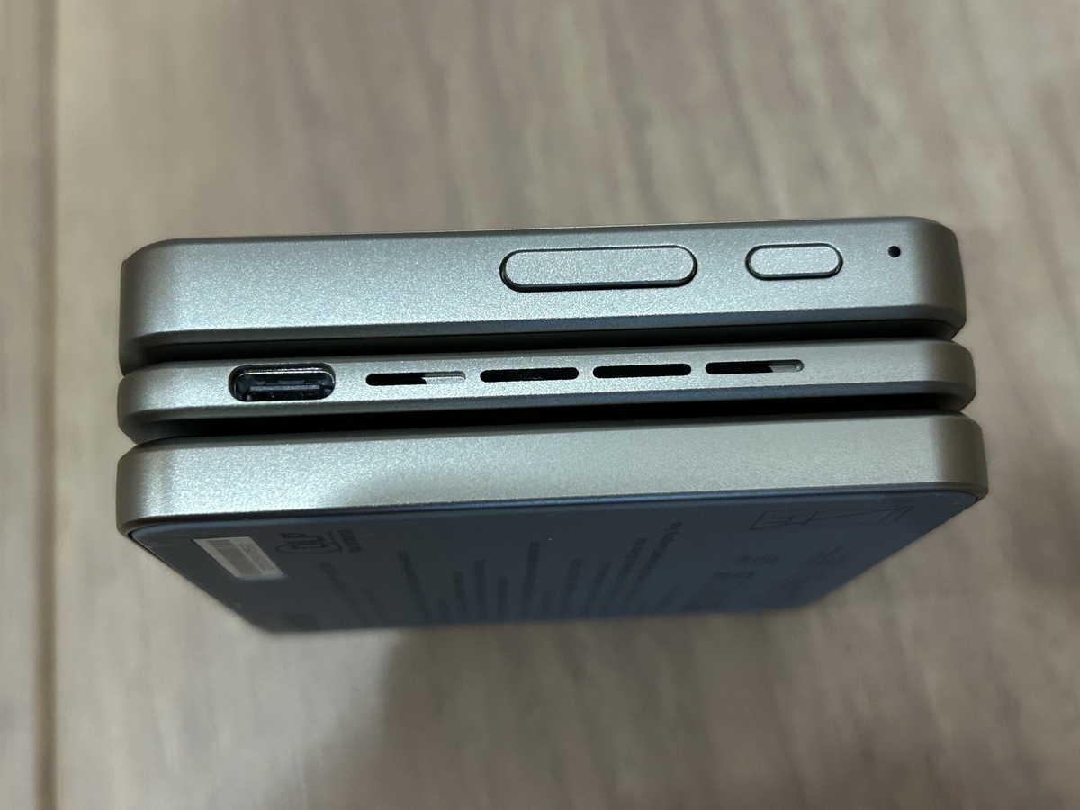 最速レビュー】業界初の三つ折り！ZIPモバイルプロジェクターの魅力と