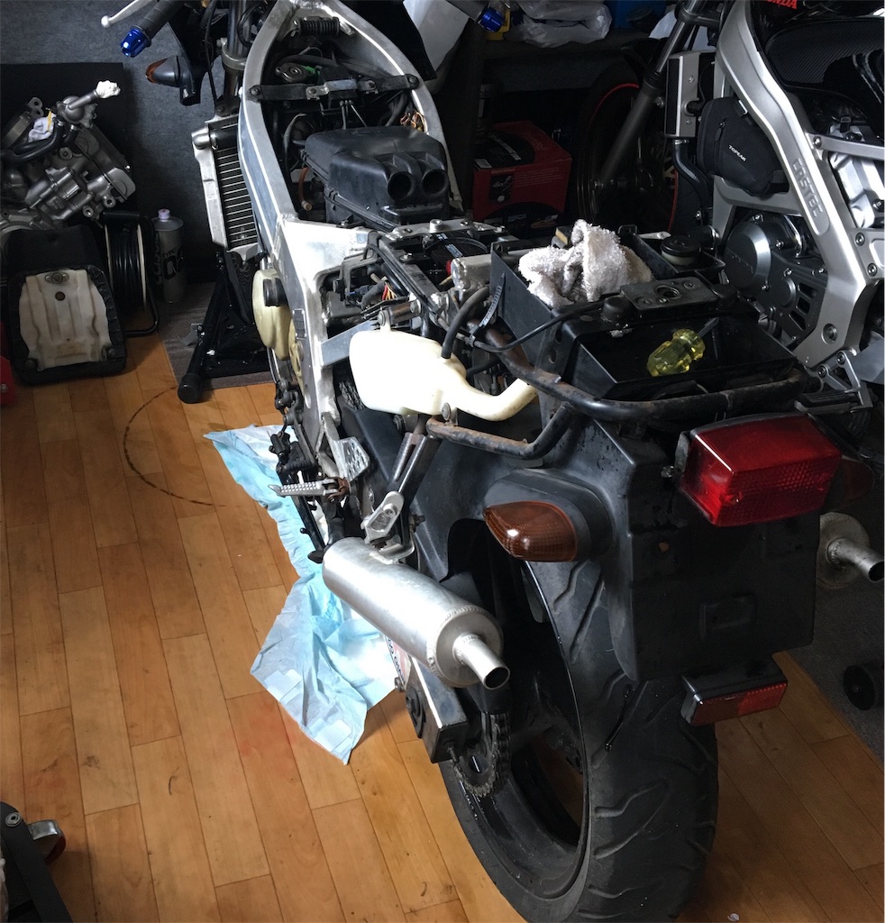 VJ21a リアブレーキ完全分解清掃品　ウルフ250 RGV250ガンマ VJ21a リアブレーキ完全分解清掃品 ウルフ250 RGV250ガンマ（RG