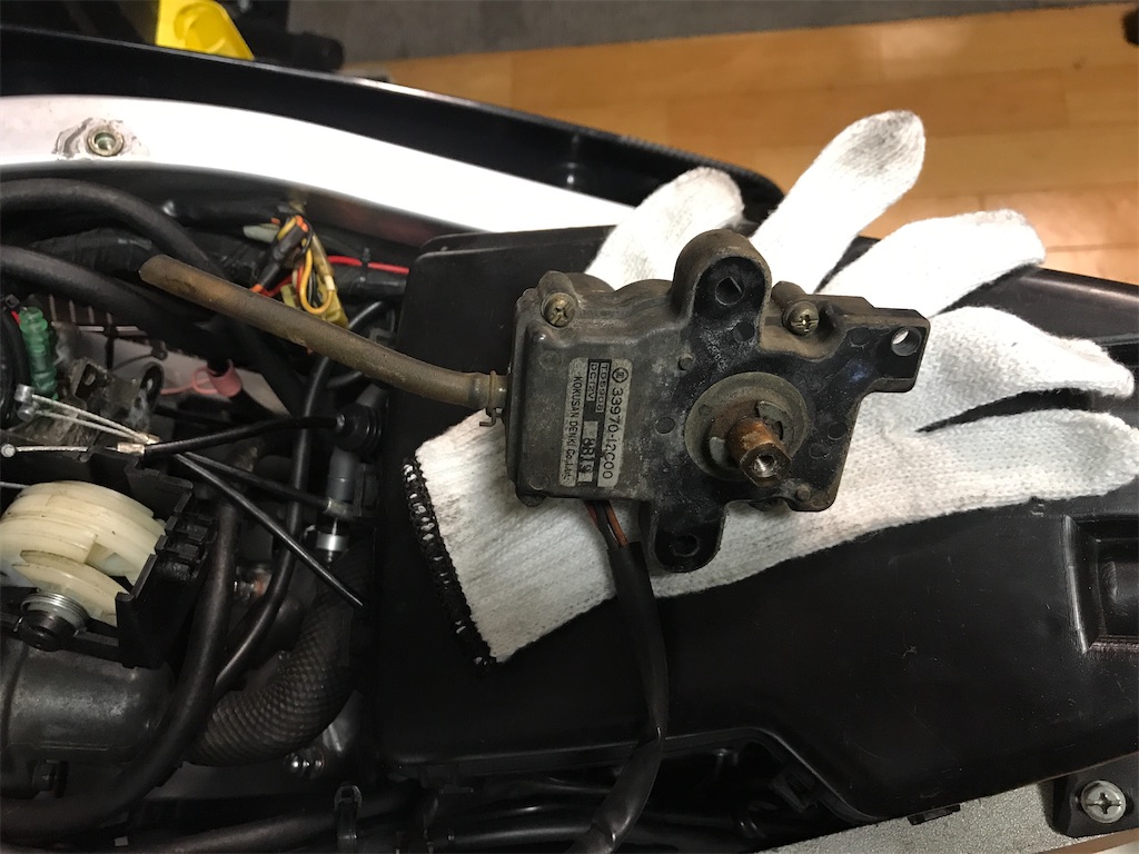 RGV250Γ VJ21A 排気デバイスサーボ オーバーホール - hirodanの日記