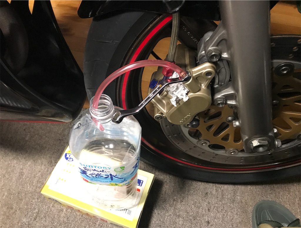 格安ワンウェイバルブでバイクのブレーキフルード交換 Hirodanの日記