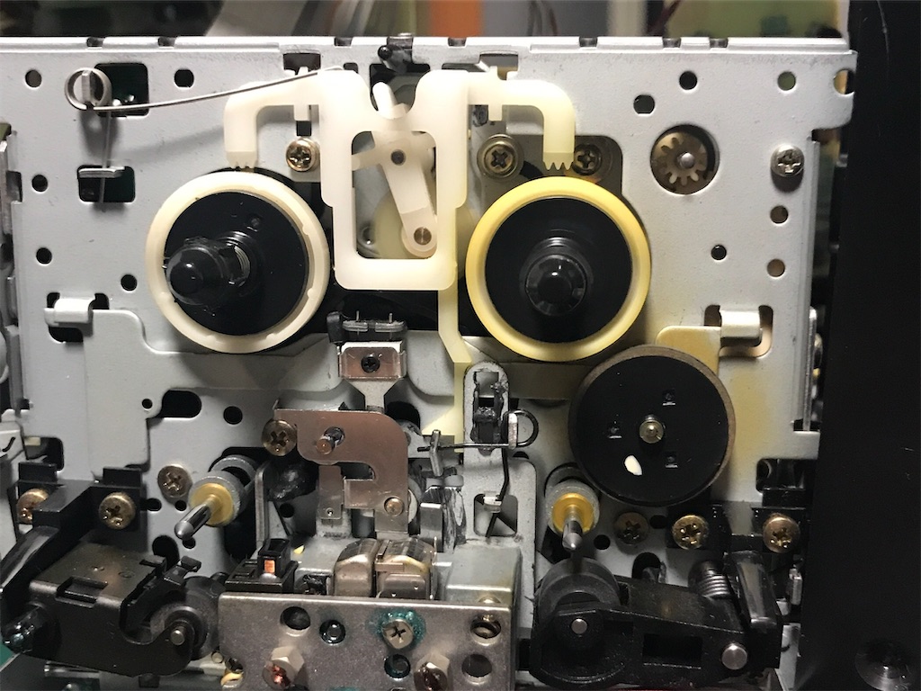 ジャンクカセットデッキ「TD-V631」修理 - hirodanの日記