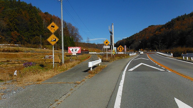 f:id:hirohiro:20191204185436j:plain f:id:hirohiro:20191204185436j:plain