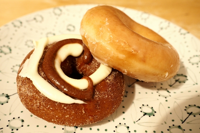 オリジナル・グレイズドとパンプキン