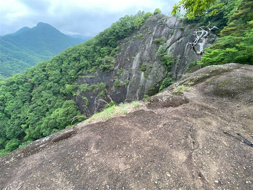 稚児落とし　高所恐怖症の人にとってはつらい場所のようです。