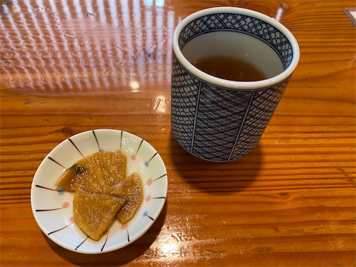 お通しのお漬物