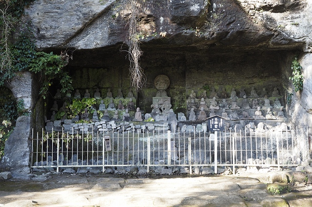 沢山の仏像