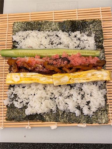 太巻きの巻き始め