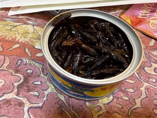 イナゴの缶詰