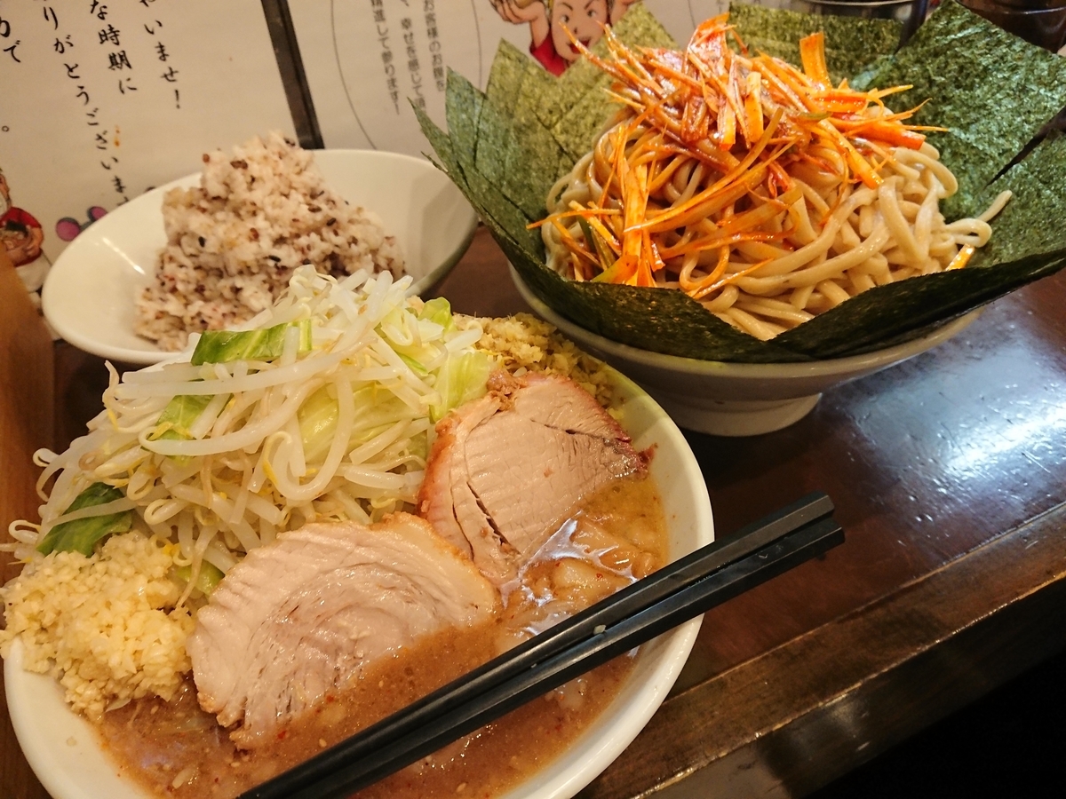 麺屋歩夢～女子力UPにつけ麺ライス♪大つけ麺500g&ライス540g&トピ色々