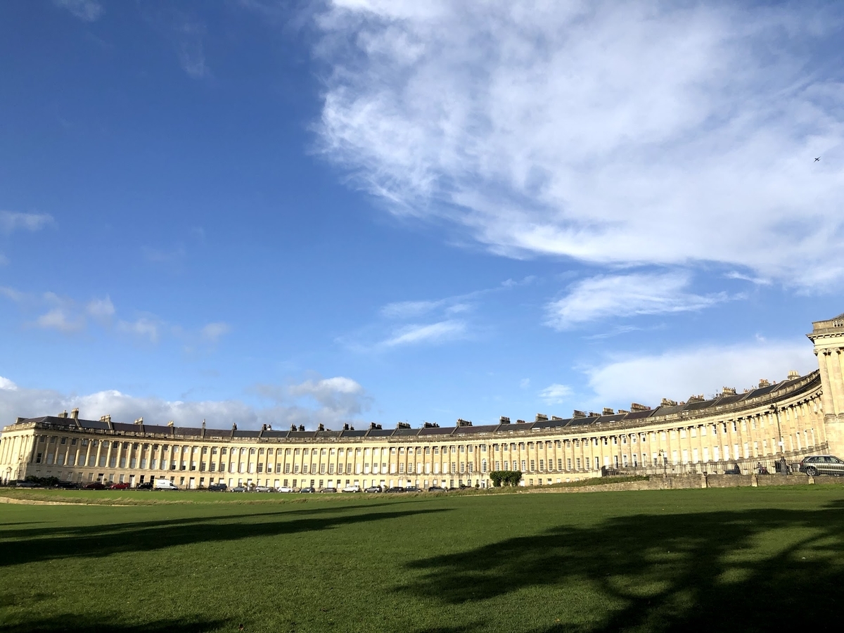 ロイヤル・クレセント (Royal Crescent)