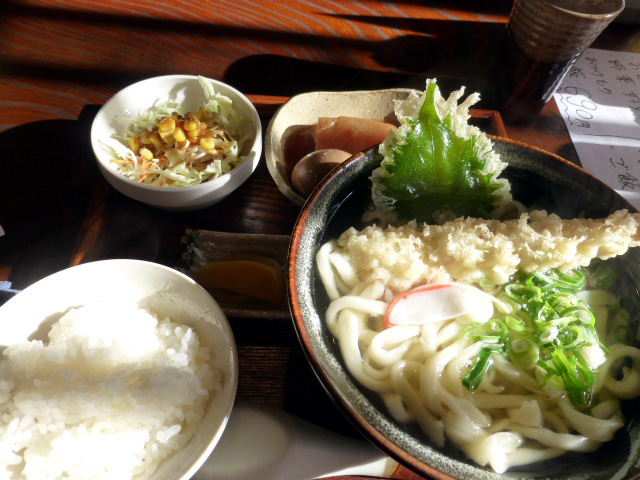 天ぷらうどんとおでん