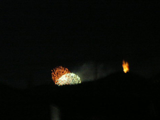 遠い花火