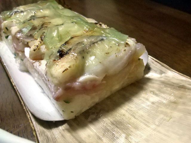 鯛の炙り寿司