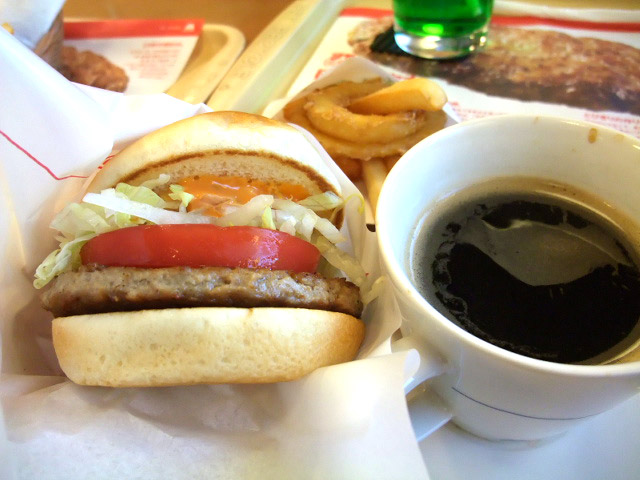 サウザン野菜バーガー＆オニポテセット