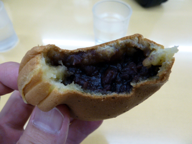 蜂楽饅頭