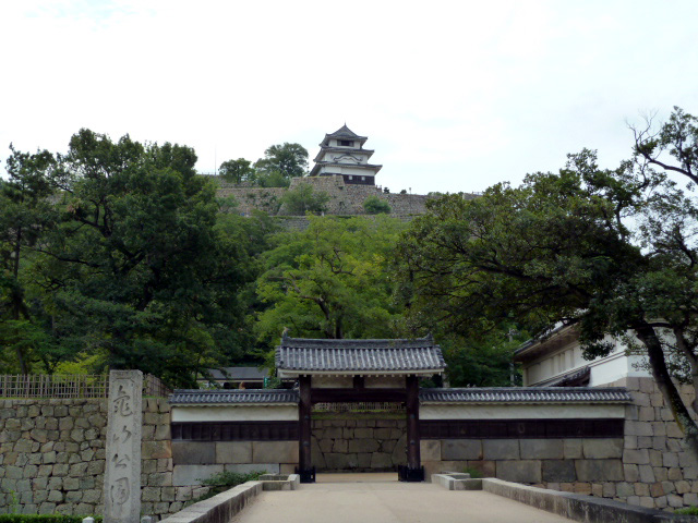 丸亀城