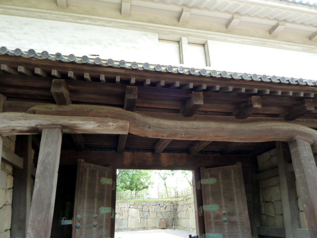 大手一の門
