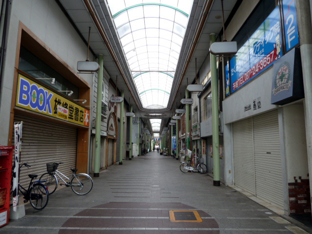 通町アーケード街