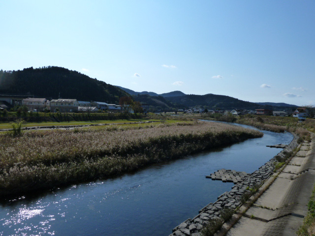酒谷川