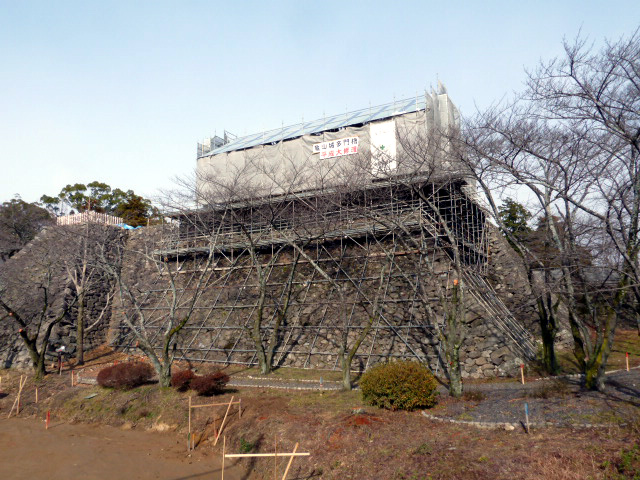 亀山城